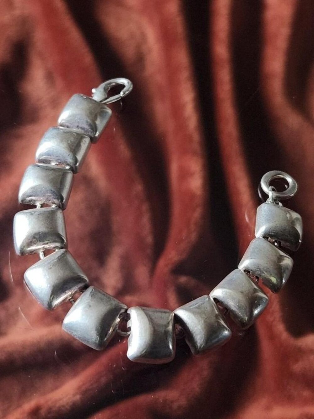 70s vintage Silver puffy cube link bracelet.